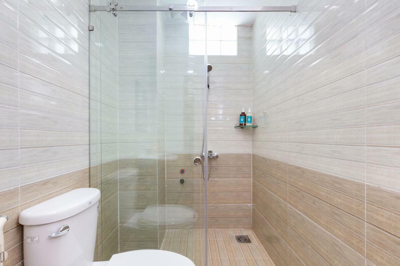 Cozrum Homes Citi Town Cidade de Ho Chi Minh Exterior foto