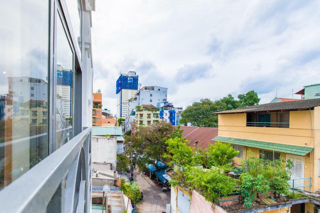 Cozrum Homes Citi Town Cidade de Ho Chi Minh Exterior foto